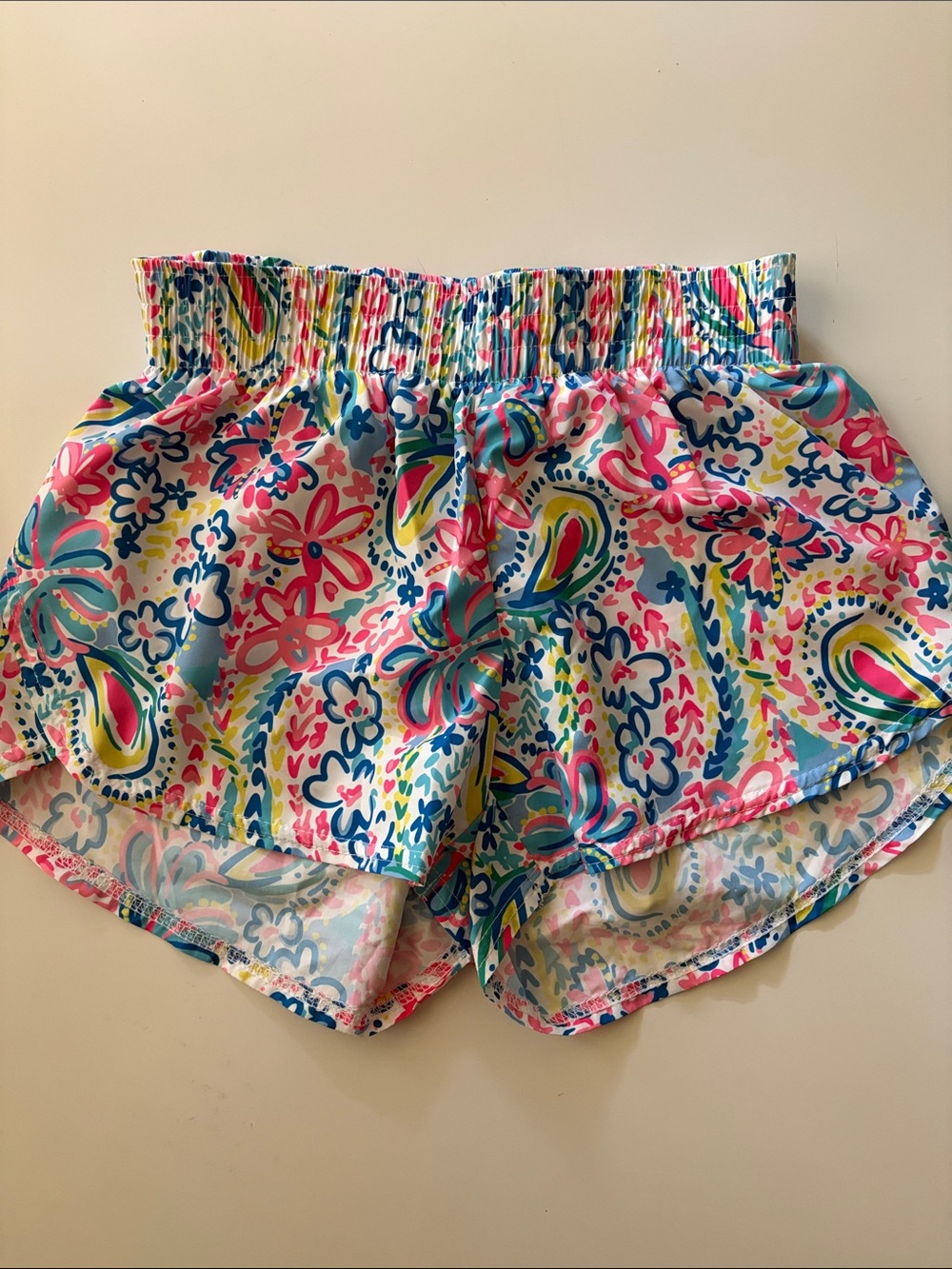 EUC Azarhia Girls floral print shorts 10/12